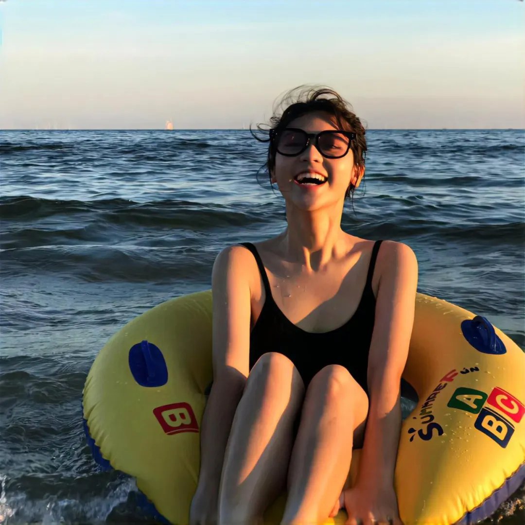 异常吸引力 海报