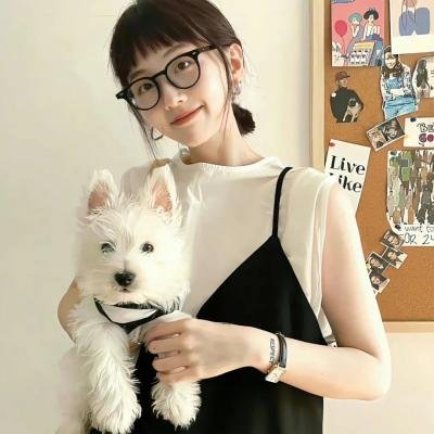 泄密先锋 海报